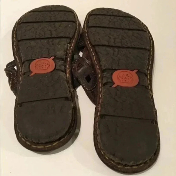 Born Sandals 8 39 Brown Leather Tribal Medallion - Picture 5 of 8